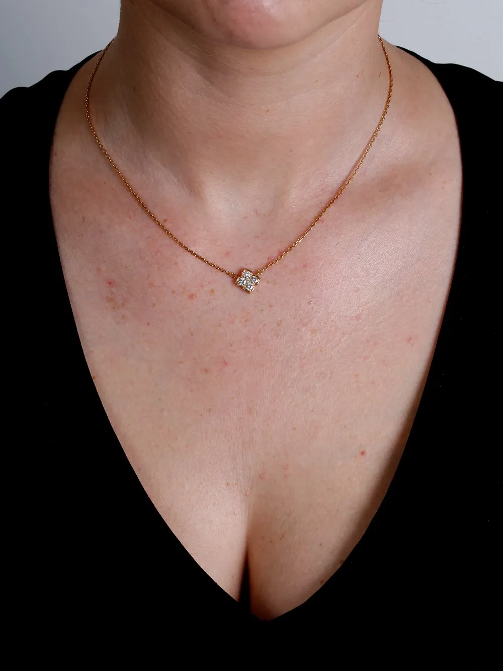 Cartier Flower Diamond Gold Necklace
